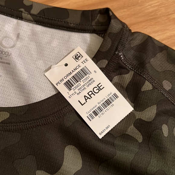 Performance Tee - Picture 2 of 2